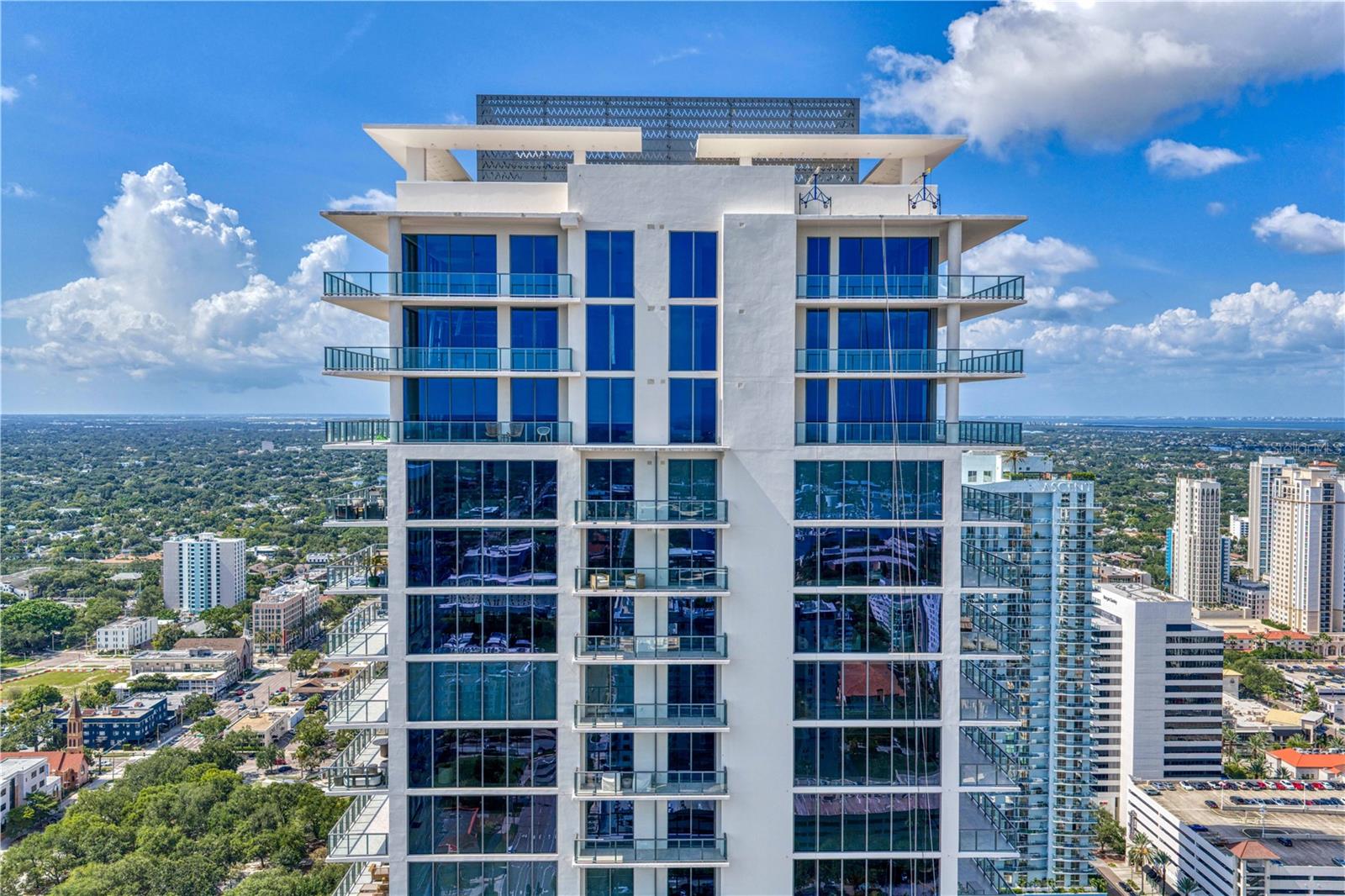 275 1ST AVE S #3906, ST PETERSBURG, FL — photo 54