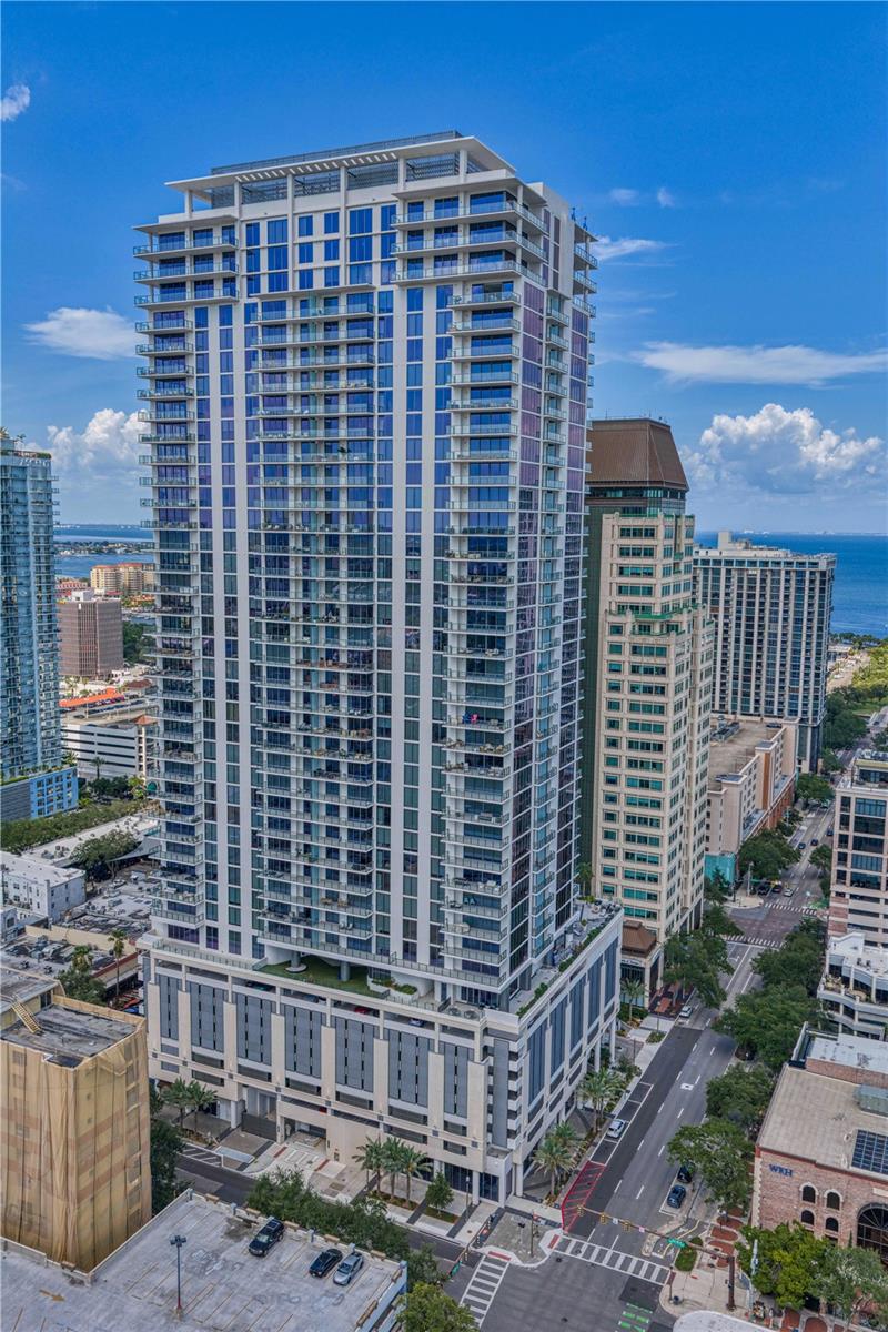 275 1ST AVE S #3906, ST PETERSBURG, FL — photo 65