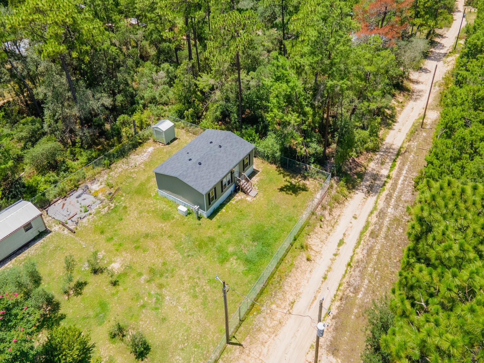 14668 NE 204TH PL, FORT MC COY, FL