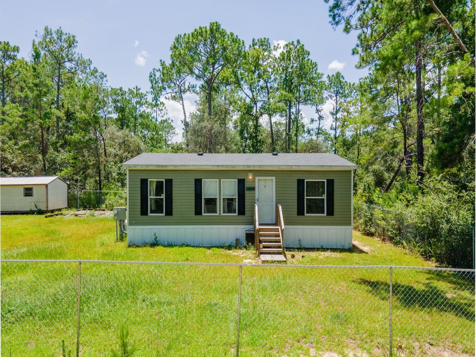 14668 NE 204TH PL, FORT MC COY, FL — photo 3