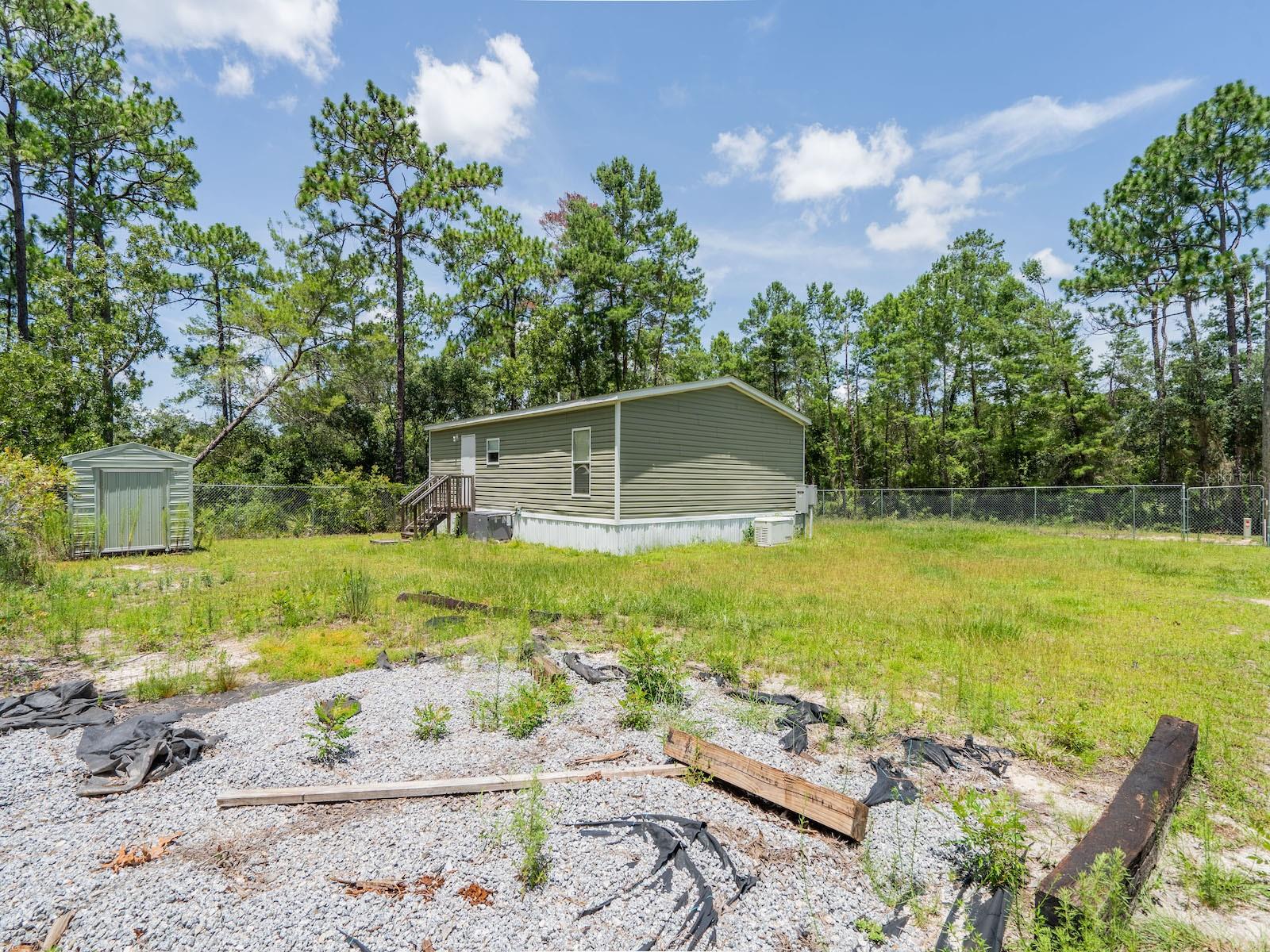 14668 NE 204TH PL, FORT MC COY, FL — photo 25