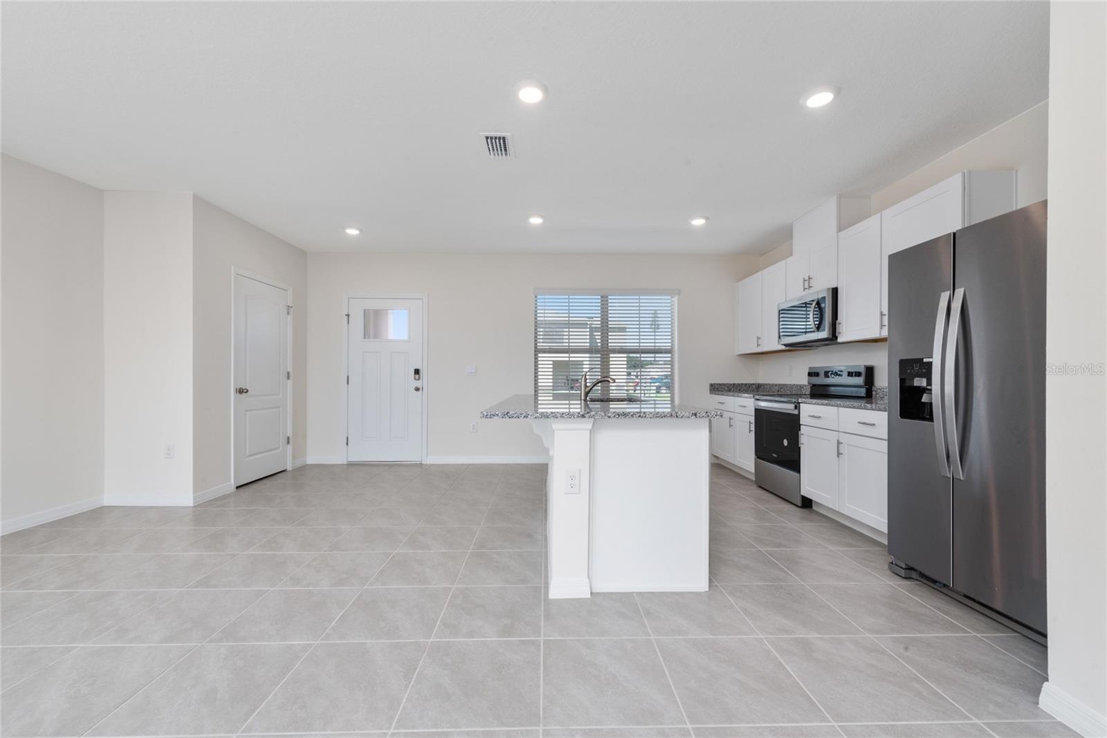 1627 BITTEROOT ST, KISSIMMEE, FL — photo 4