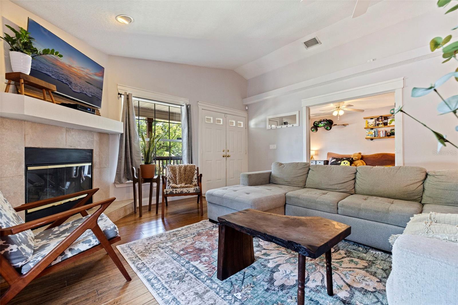 2462 14TH AVE N, ST PETERSBURG, FL — photo 11