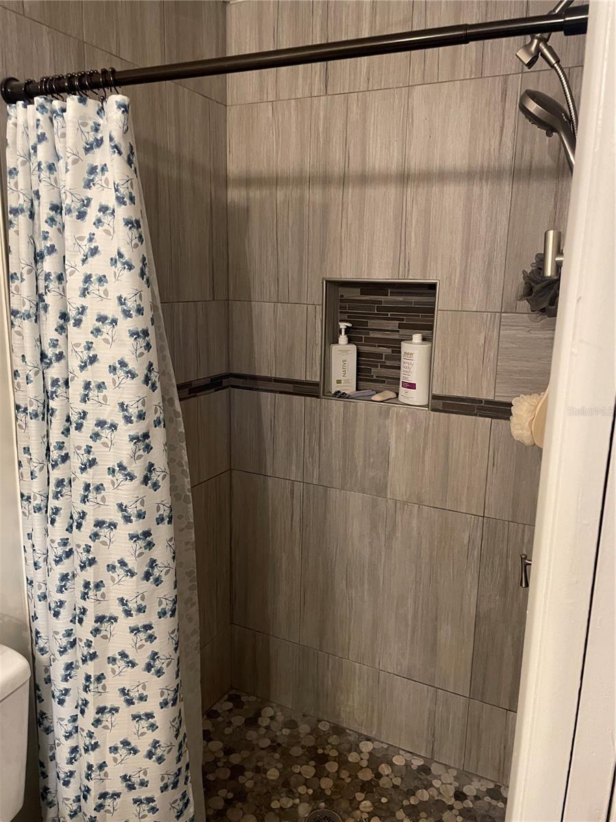 2131 RIDGE RD S #2, LARGO, FL — photo 22