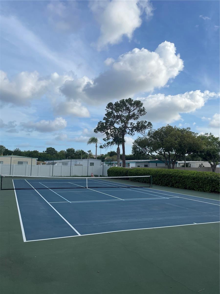 2131 RIDGE RD S #2, LARGO, FL — photo 37