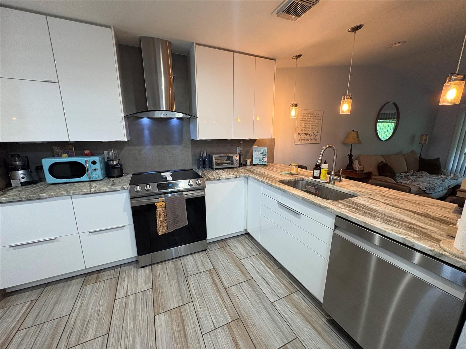 2131 RIDGE RD S #2, LARGO, FL — photo 8