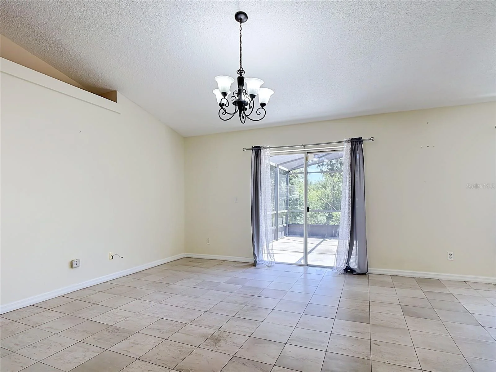 15405 MARGAUX DR, CLERMONT, FL — photo 9