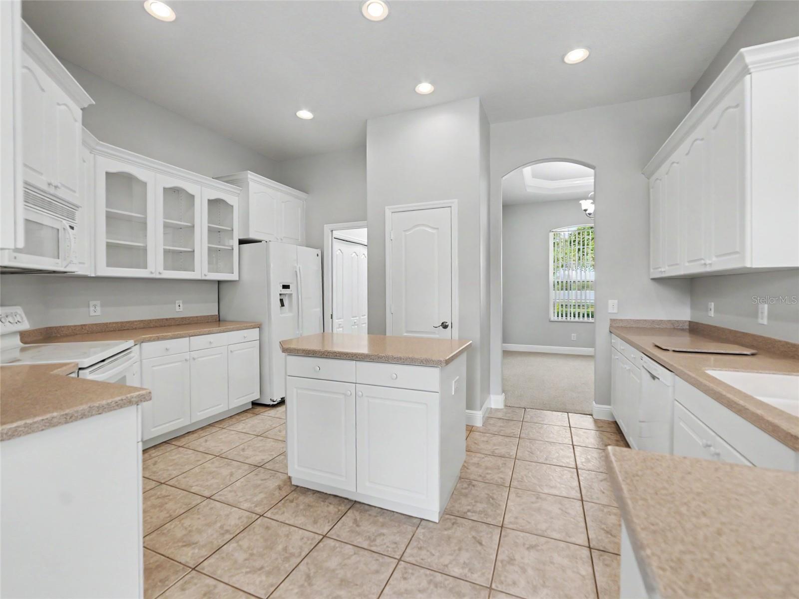 4814 CYPRESS SERENITY DR, PLANT CITY, FL — photo 13