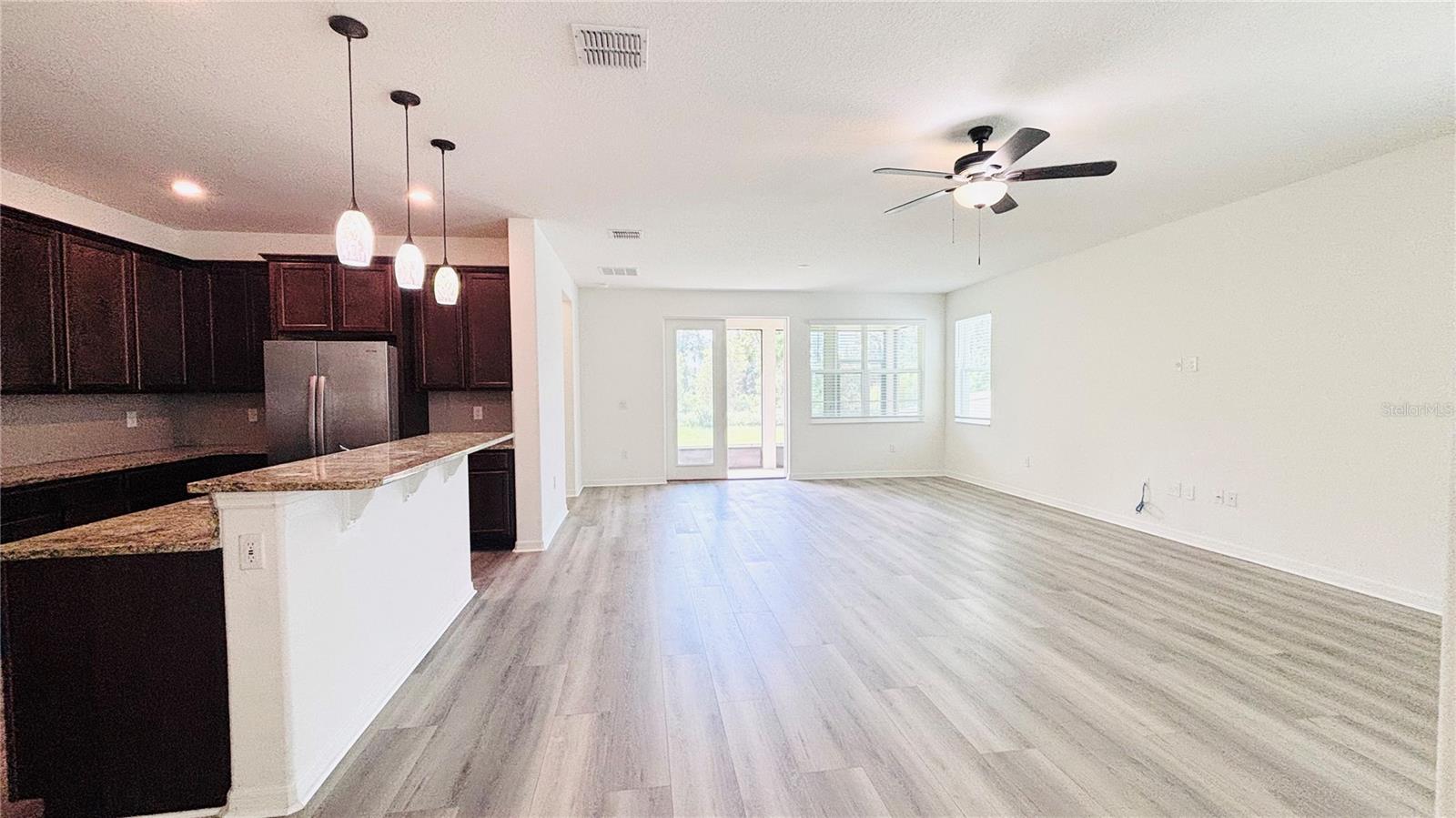 557 SCOTT LAKE CREEK LN, LAKELAND, FL — photo 4