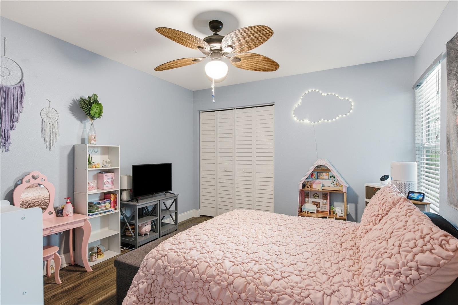 594 DAVENTRY SQ, PALM HARBOR, FL — photo 12