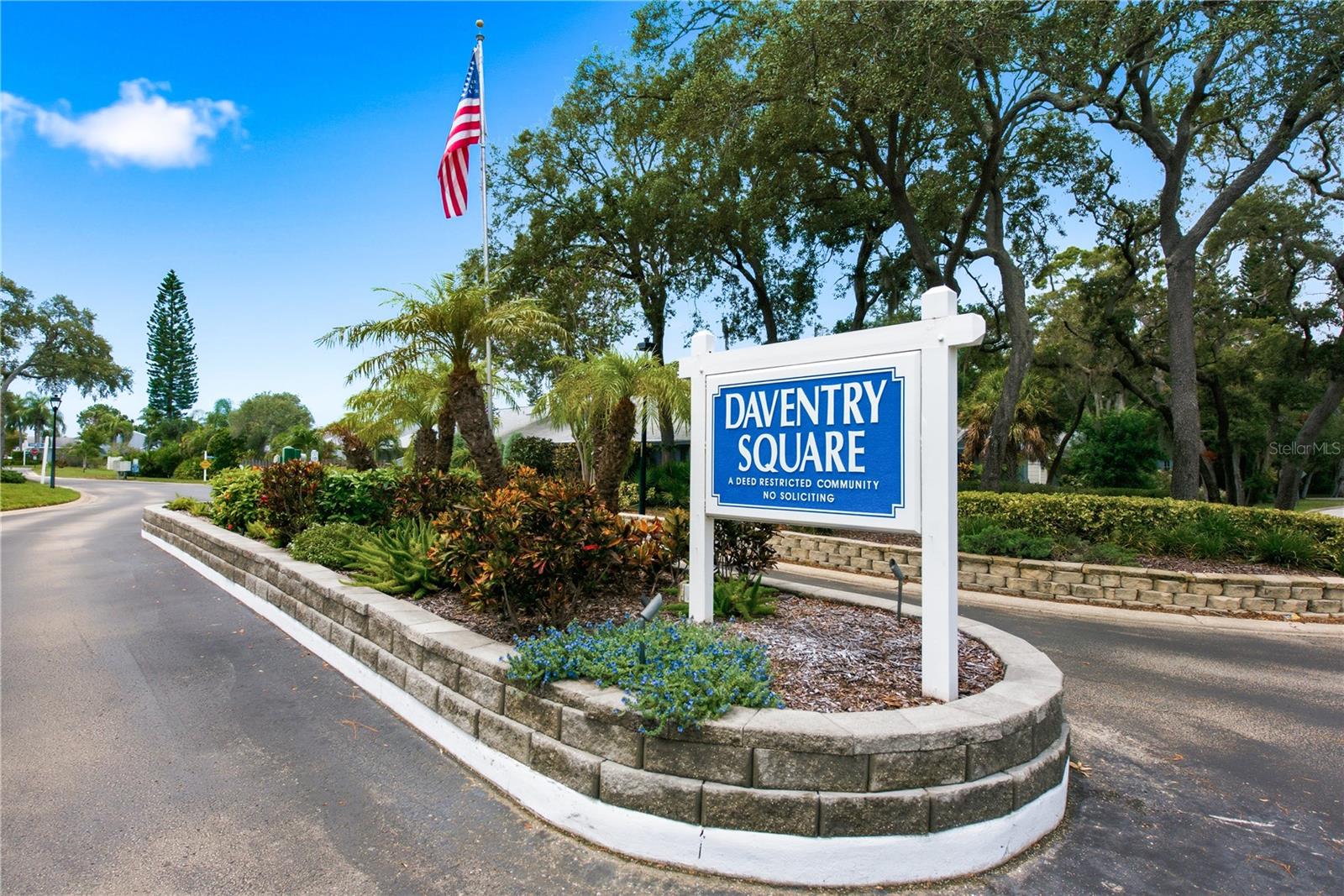 594 DAVENTRY SQ, PALM HARBOR, FL — photo 19
