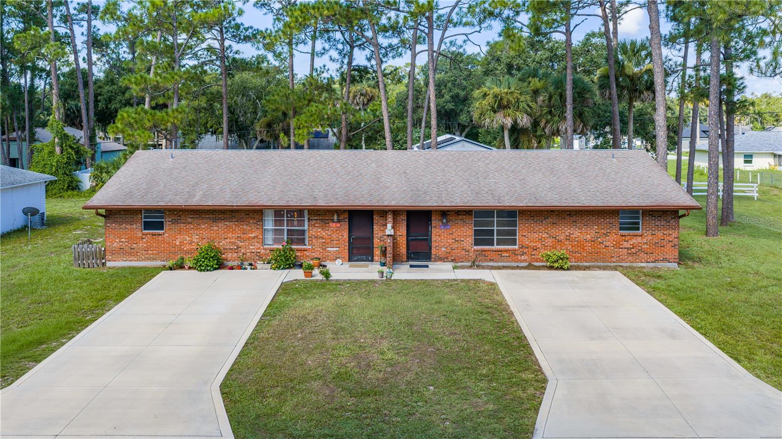 2304 INDIA PALM DR, EDGEWATER, FL