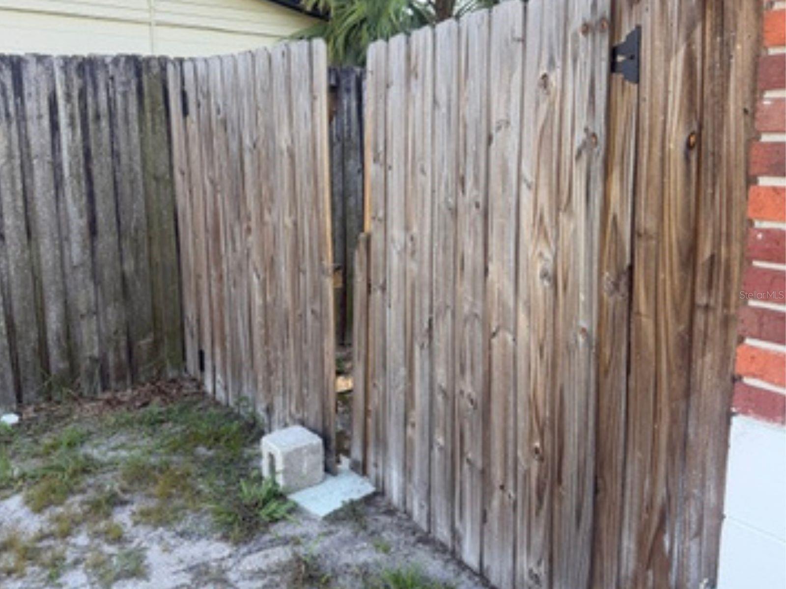 14812 N IRIS AVE, TAMPA, FL — photo 21
