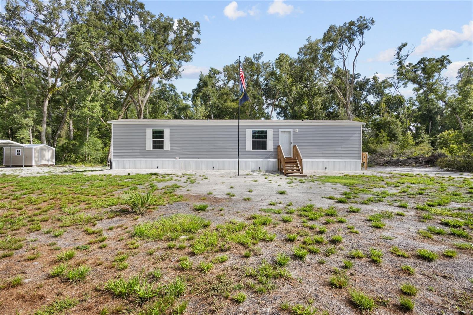 311 NE 316TH AVE, OLD TOWN, FL — photo 30