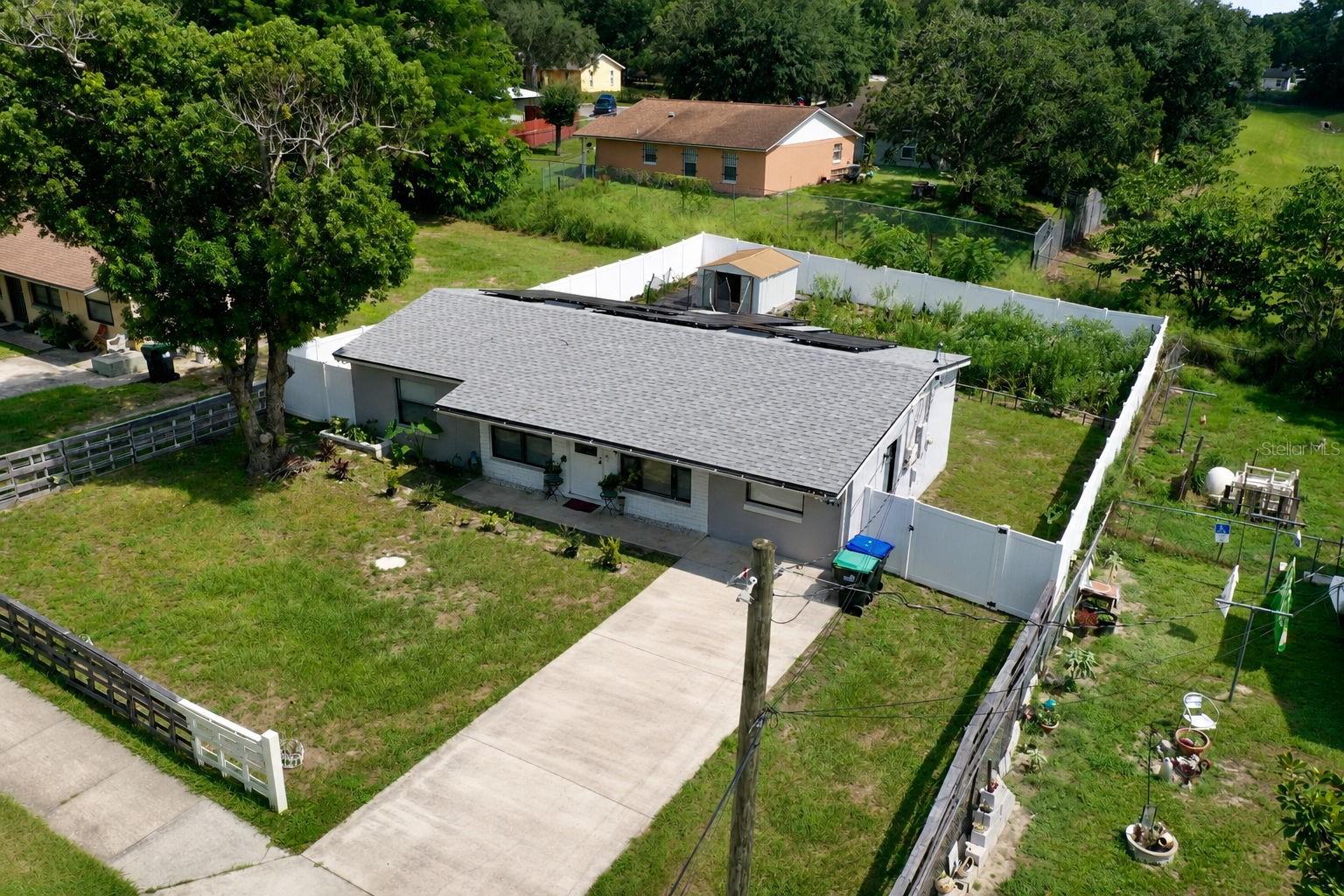 414 W ELLA J GILMORE ST, APOPKA, FL — photo 2