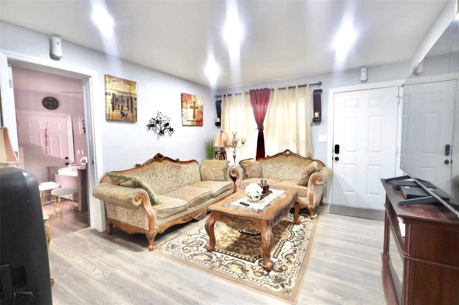 414 W ELLA J GILMORE ST, APOPKA, FL — photo 4