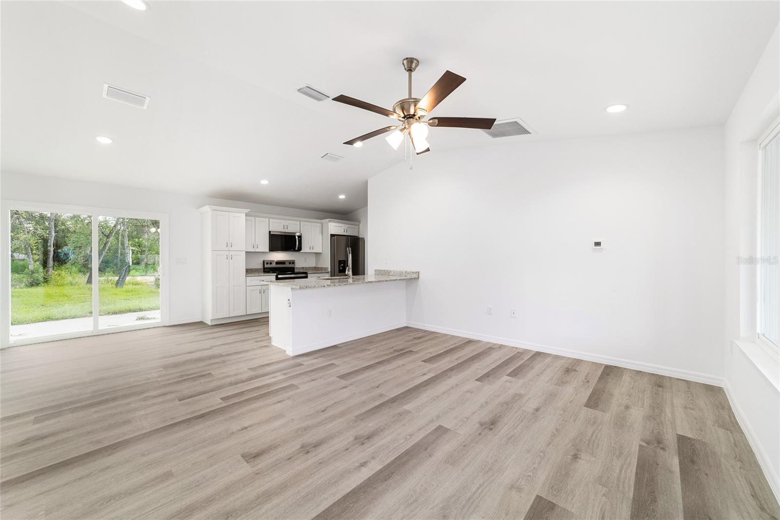 34 MAPLE LN, OCKLAWAHA, FL — photo 7