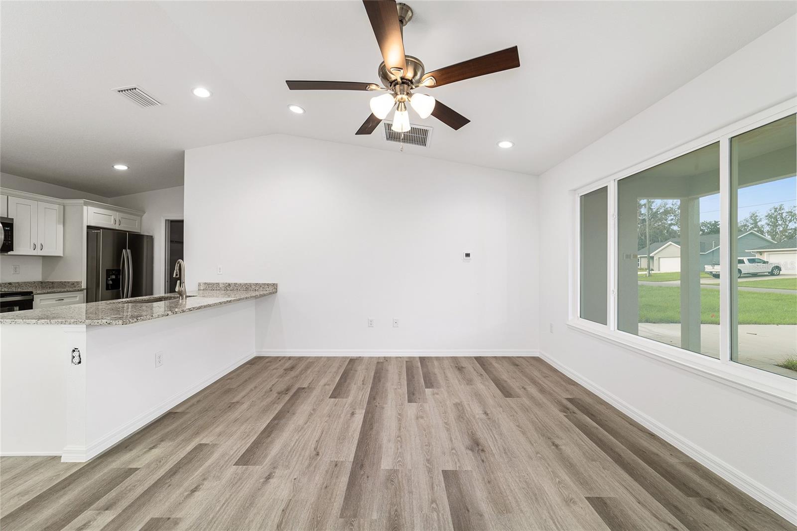 34 MAPLE LN, OCKLAWAHA, FL — photo 9