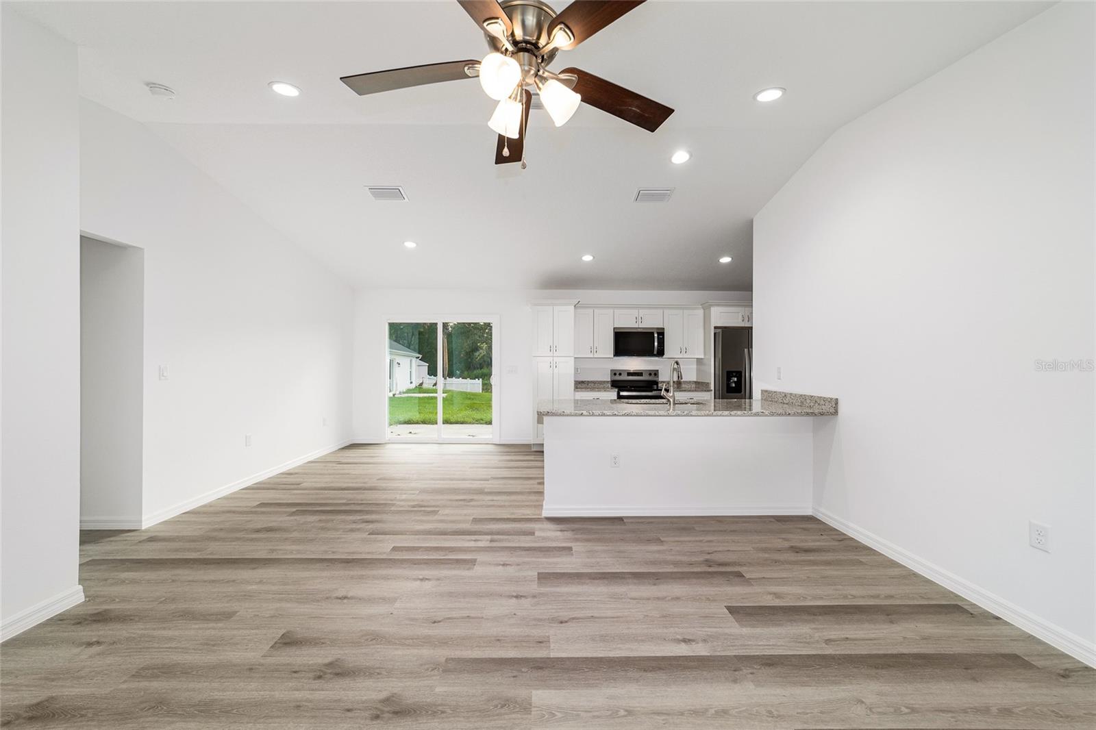 34 MAPLE LN, OCKLAWAHA, FL — photo 10