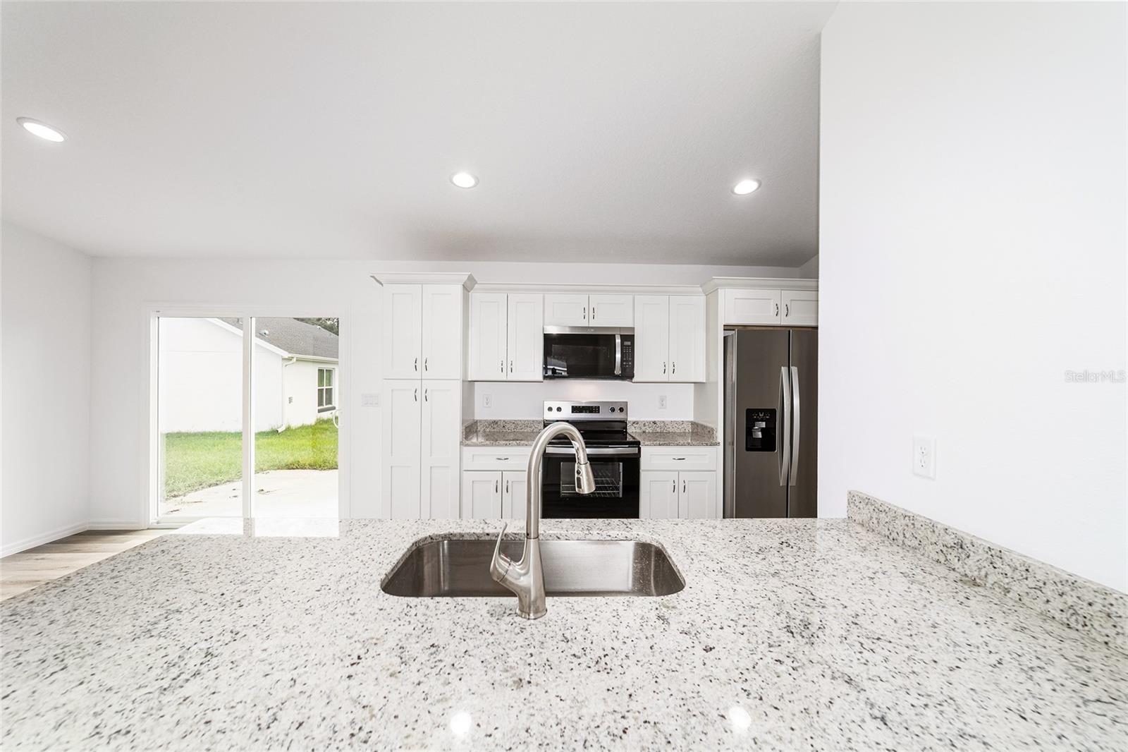 34 MAPLE LN, OCKLAWAHA, FL — photo 19