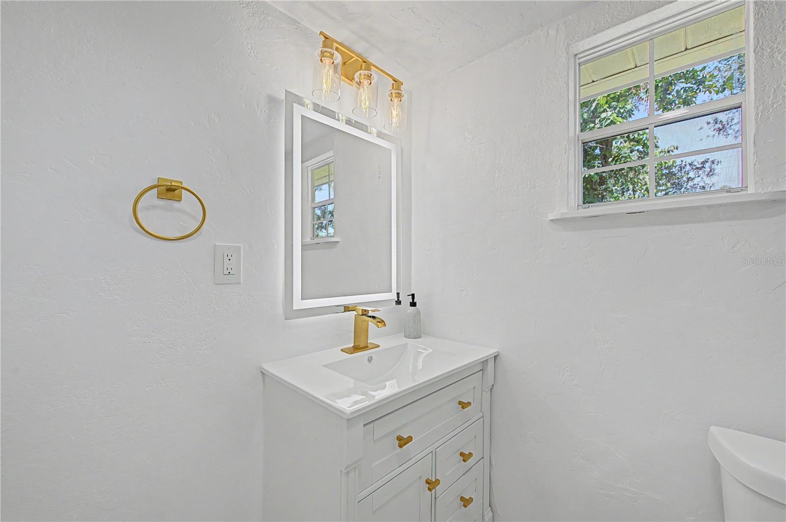 1920 E PARIS ST, TAMPA, FL — photo 21
