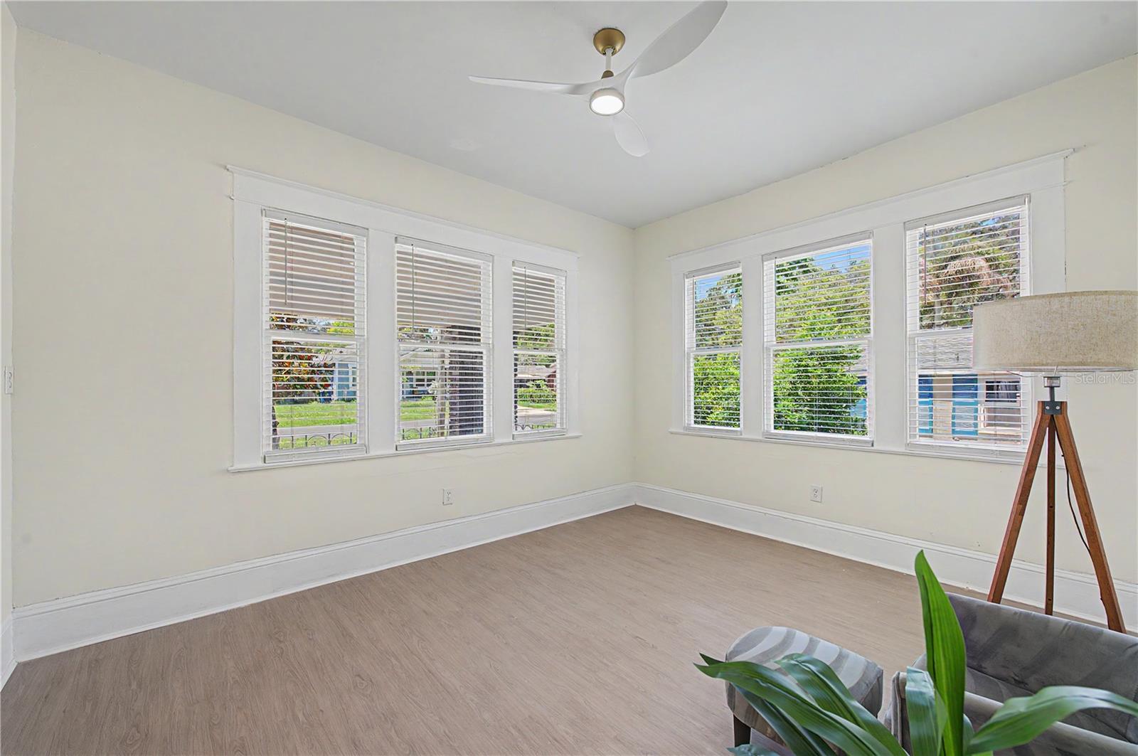 1920 E PARIS ST, TAMPA, FL — photo 23