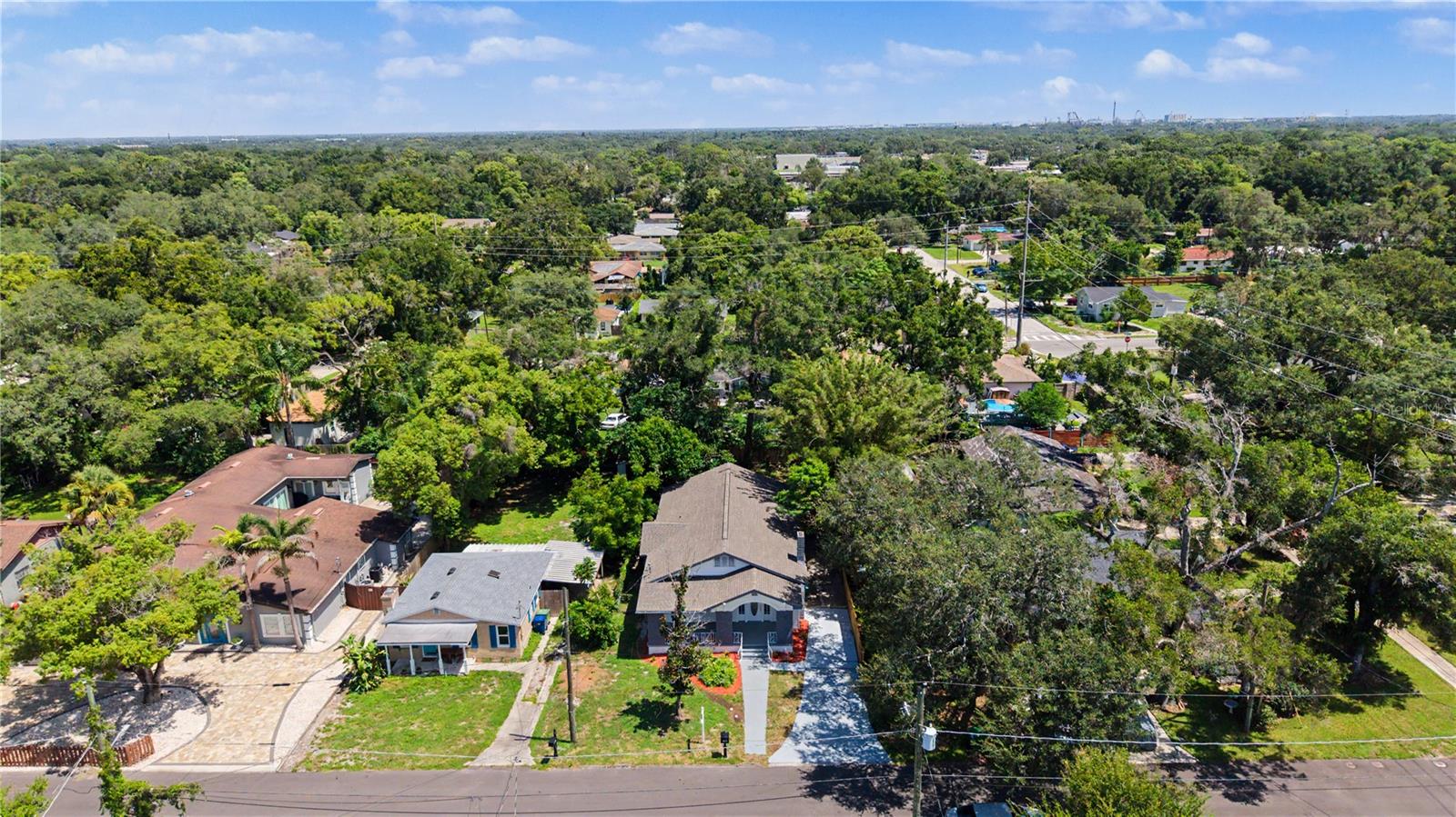 1920 E PARIS ST, TAMPA, FL — photo 37