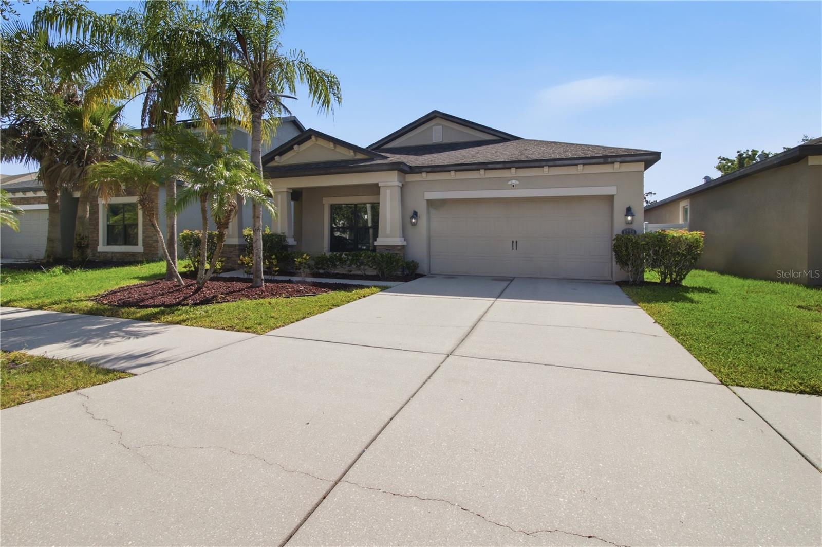 4738 WOODS LANDING LN, TAMPA, FL — photo 2