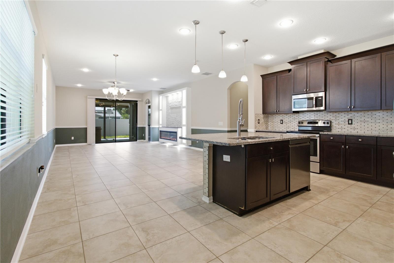 4738 WOODS LANDING LN, TAMPA, FL — photo 22