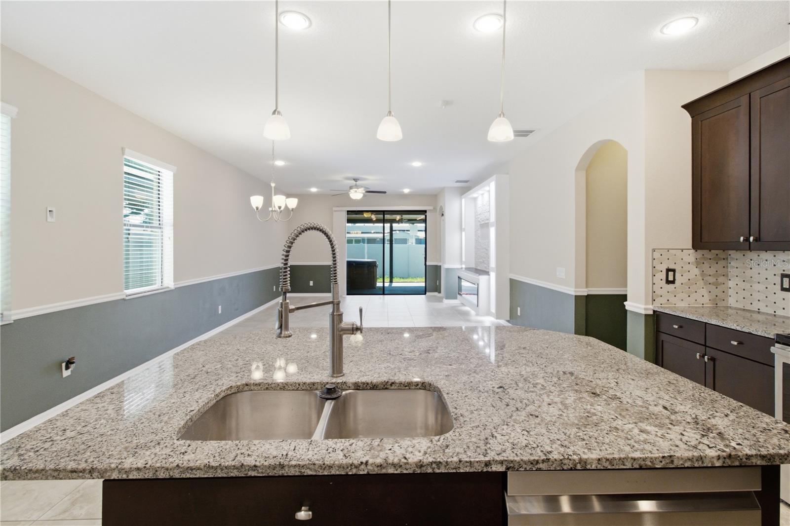 4738 WOODS LANDING LN, TAMPA, FL — photo 29