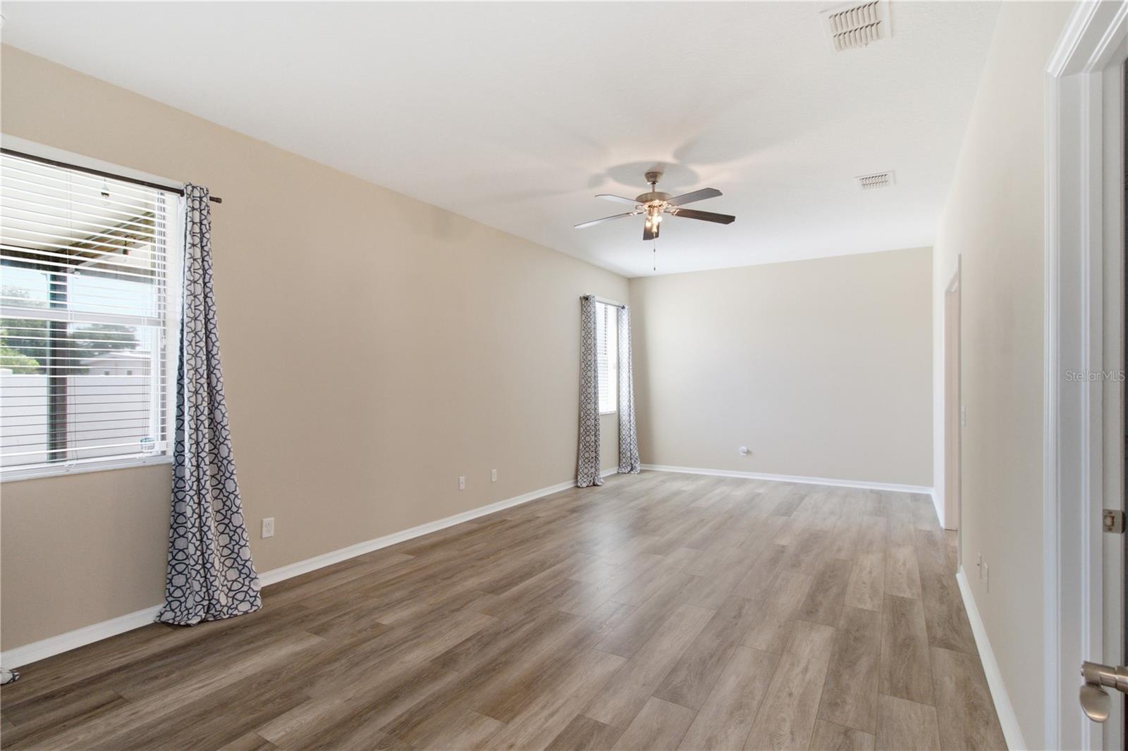 4738 WOODS LANDING LN, TAMPA, FL — photo 31