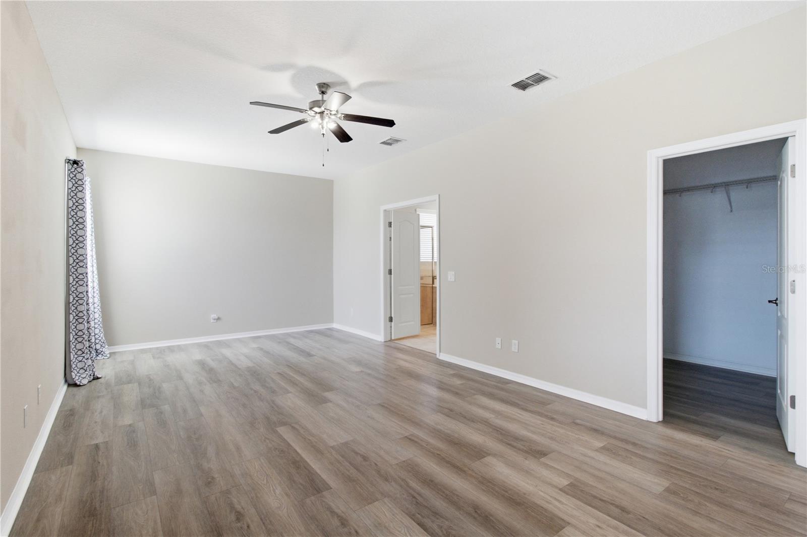 4738 WOODS LANDING LN, TAMPA, FL — photo 32