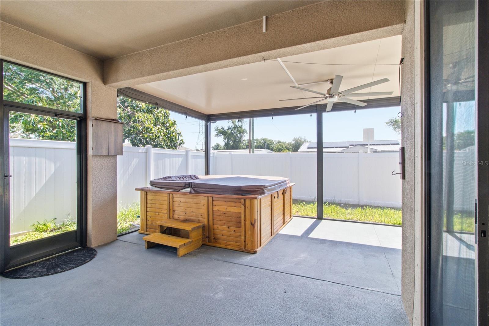 4738 WOODS LANDING LN, TAMPA, FL — photo 51