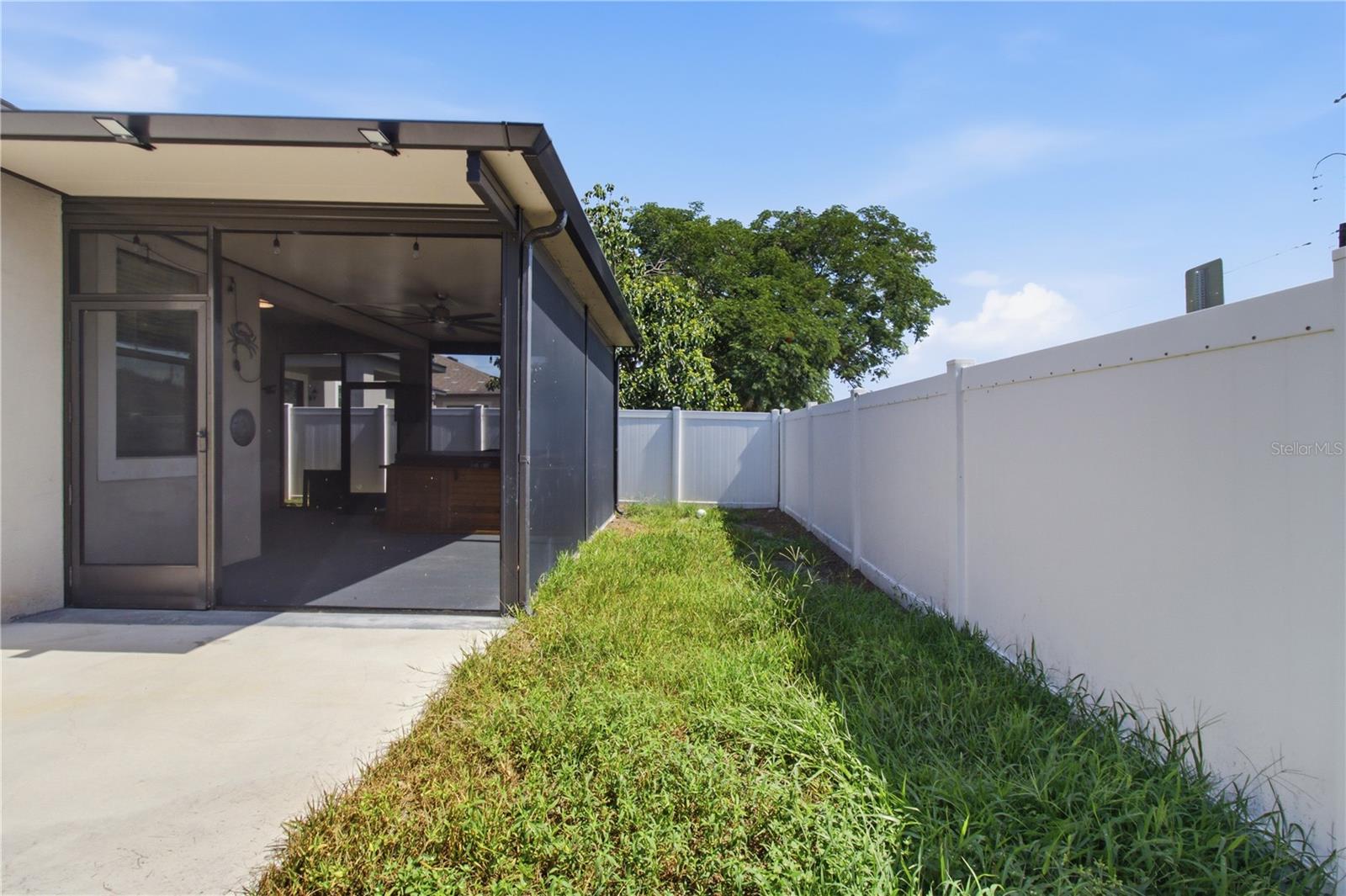 4738 WOODS LANDING LN, TAMPA, FL — photo 57