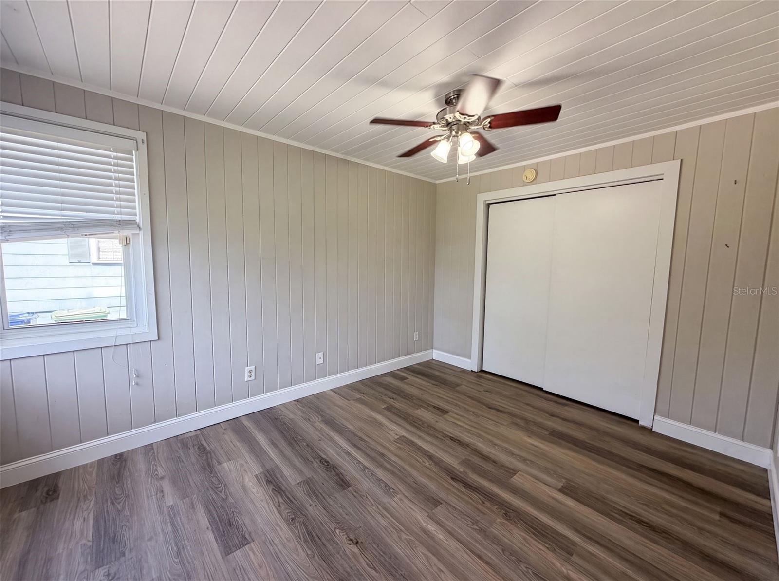 1521 W RIVER SHORE WAY, TAMPA, FL — photo 4