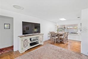 144 30TH AVE N, ST PETERSBURG, FL — photo 9