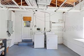 144 30TH AVE N, ST PETERSBURG, FL — photo 24