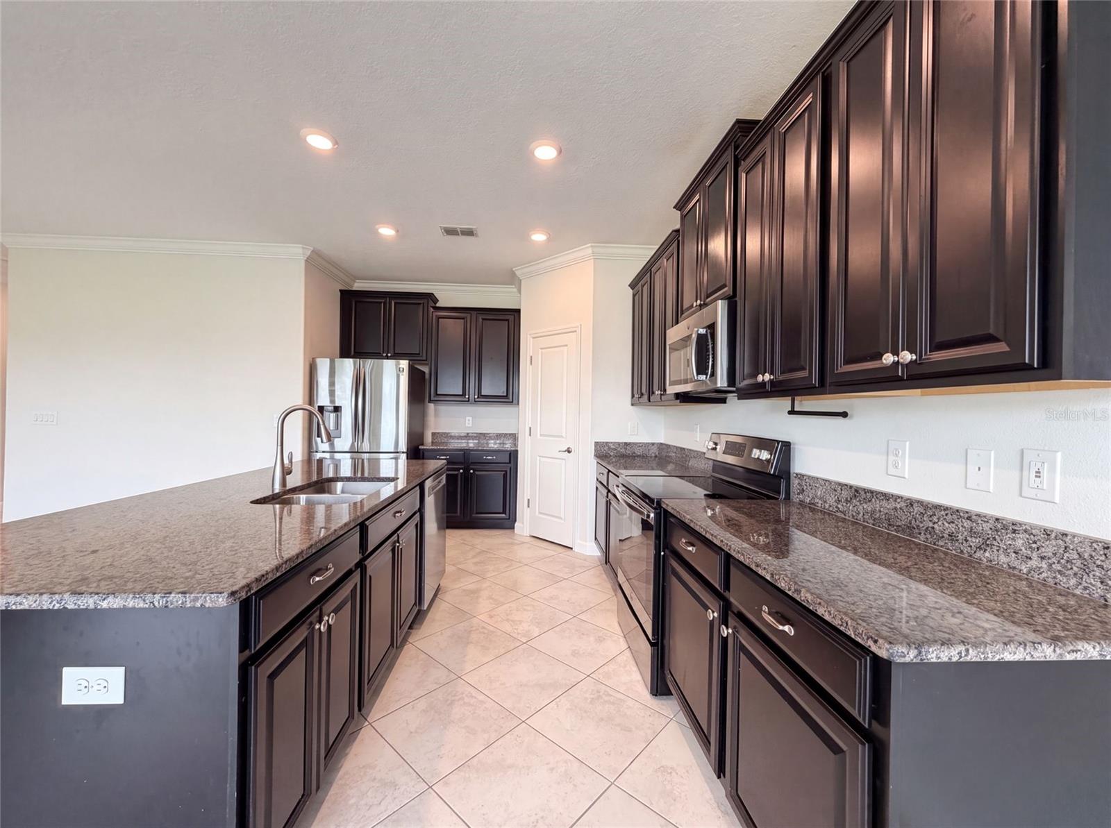 9709 IVORY DR, RUSKIN, FL — photo 11