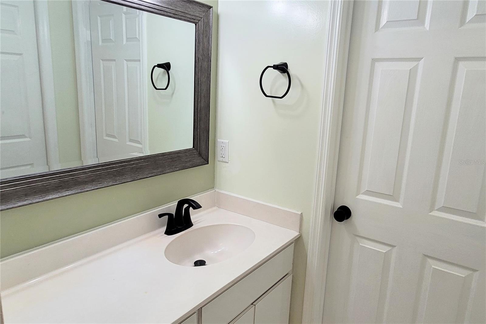 2354 TAMI SOLA ST, SARASOTA, FL — photo 24