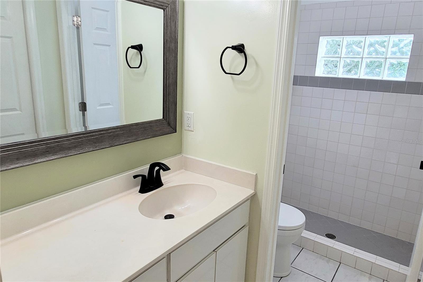 2354 TAMI SOLA ST, SARASOTA, FL — photo 25