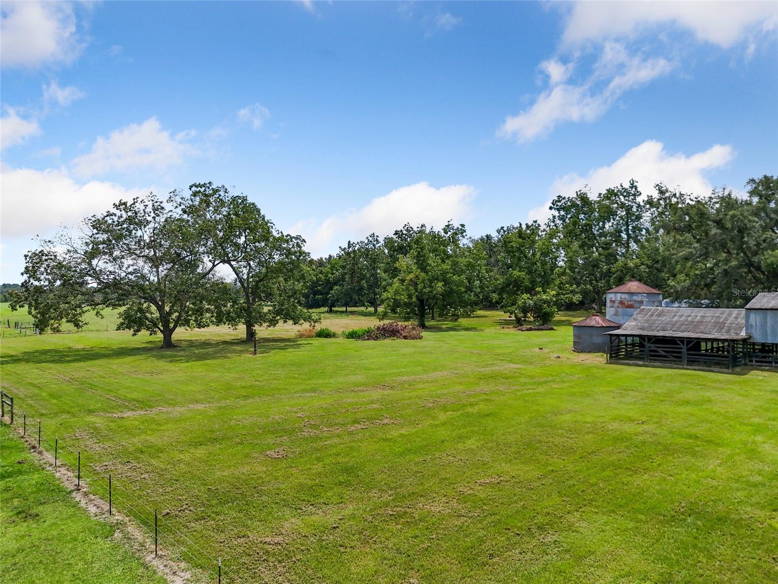 1845 SW HALTIWANGER RD, LAKE CITY, FL — photo 2