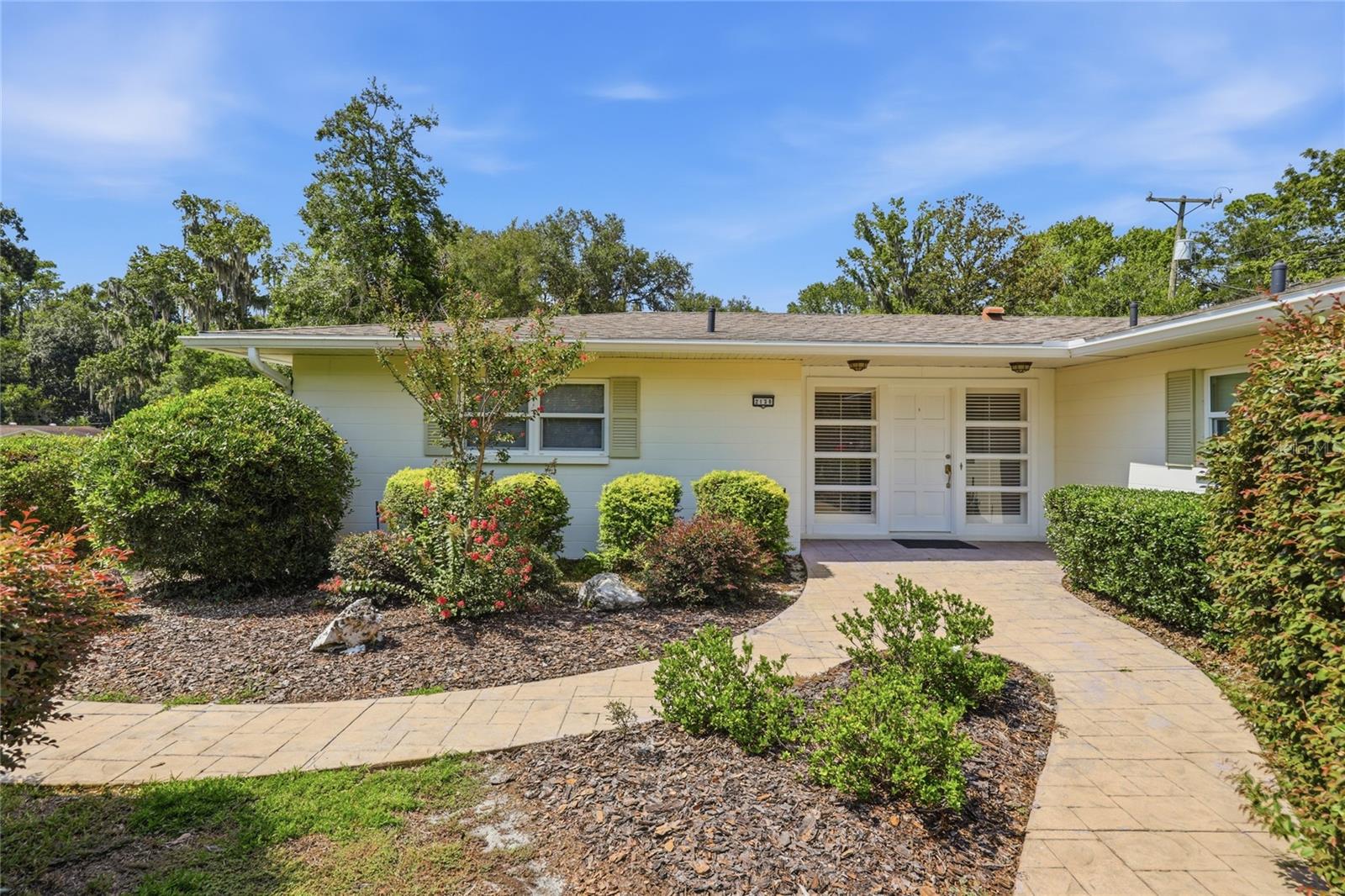 2138 NW 30TH PL, GAINESVILLE, FL — photo 3