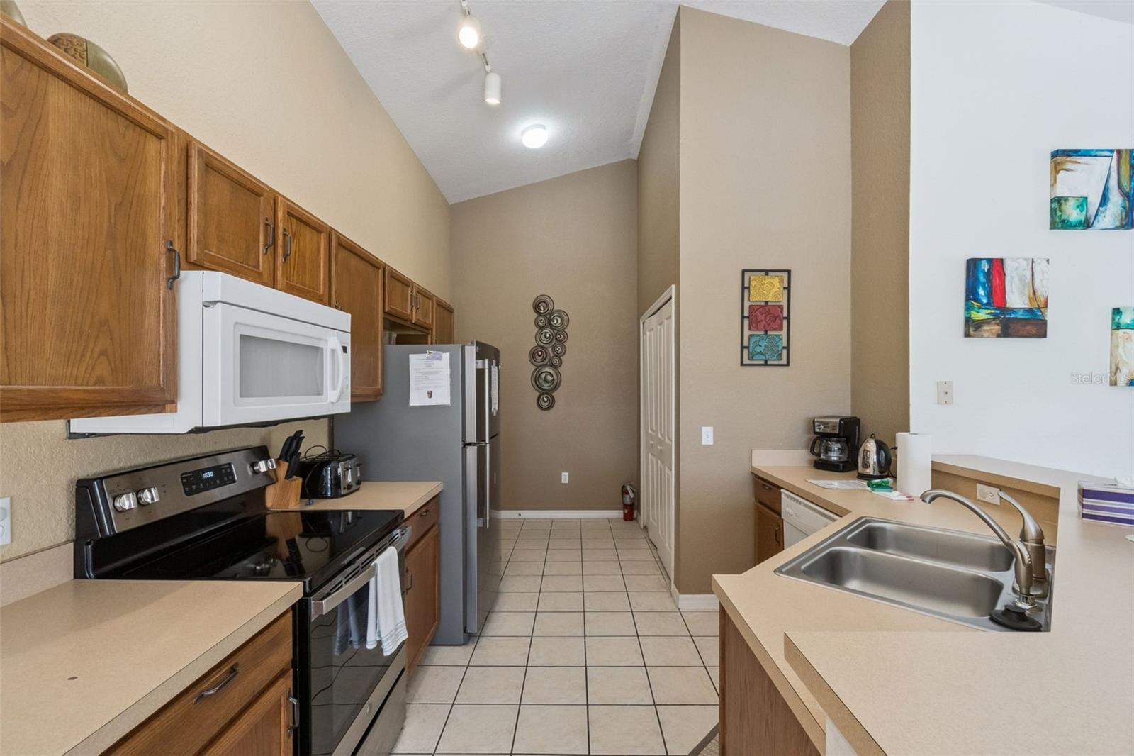 621 RESERVE DR, DAVENPORT, FL — photo 11