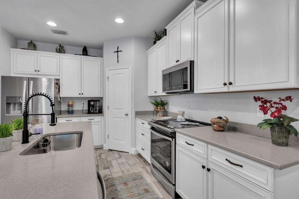 11505 CAMBIUM CROWN DR, RIVERVIEW, FL — photo 15