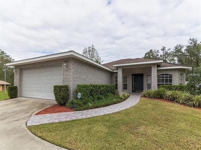 252 DIRKSEN DR, DEBARY, FL