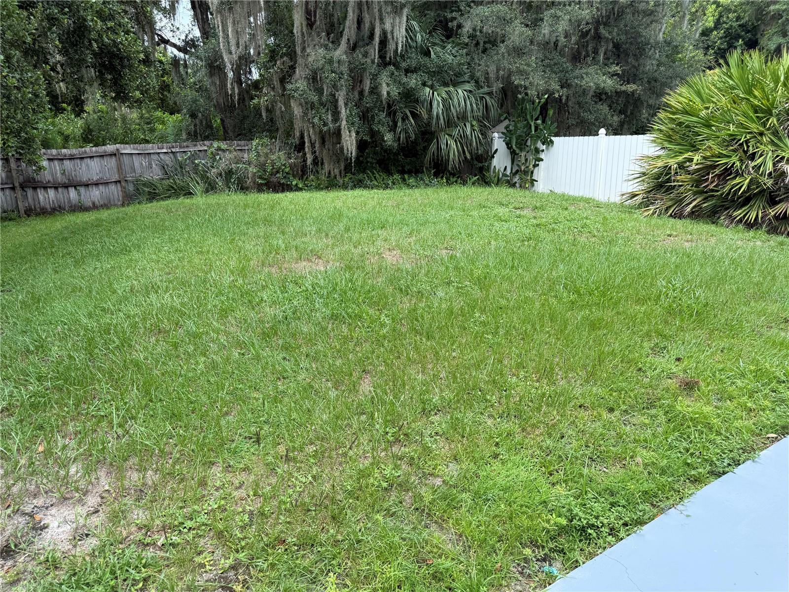 252 DIRKSEN DR, DEBARY, FL — photo 8