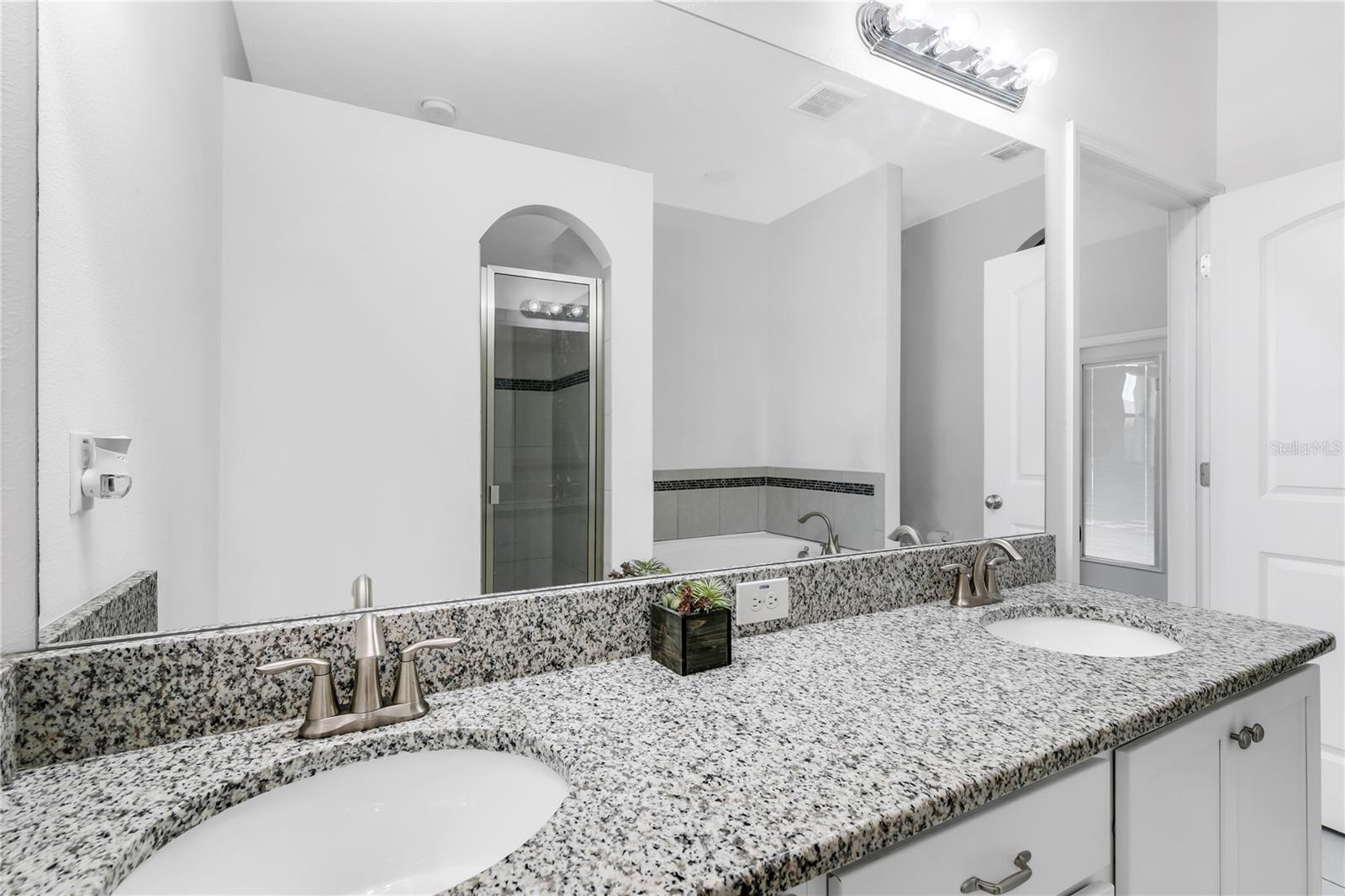 12514 BALLENTRAE FOREST DR, RIVERVIEW, FL — photo 21