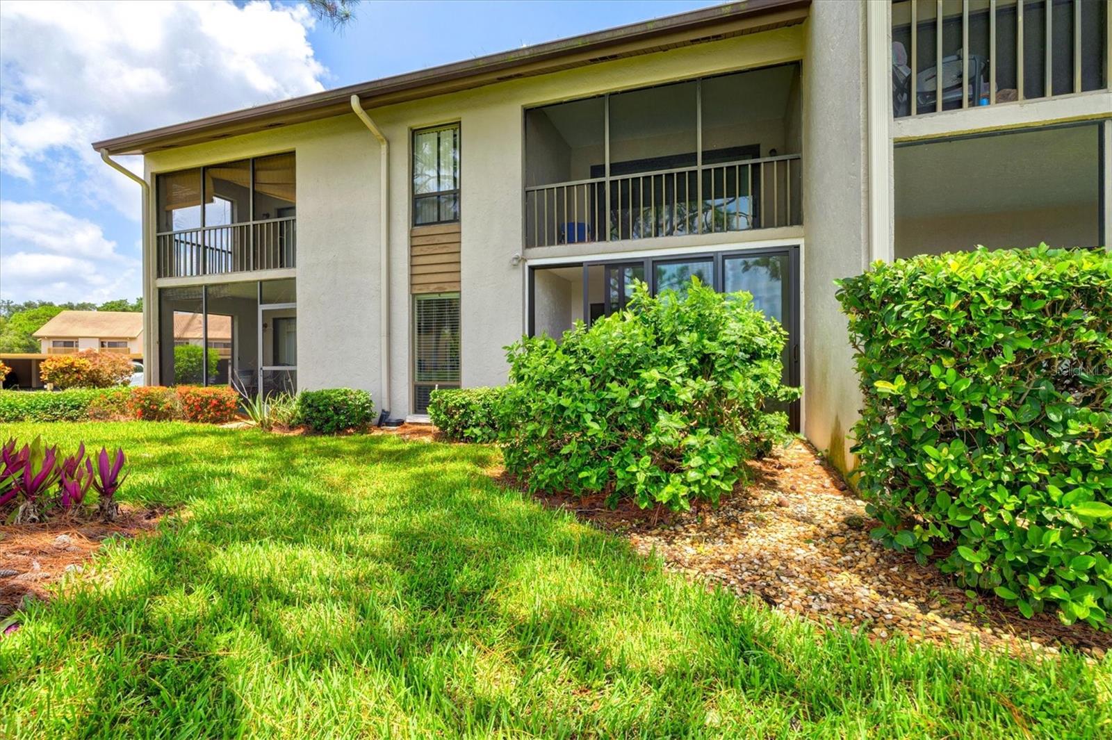 3053 TAYWOOD MDWS #3, SARASOTA, FL — photo 2