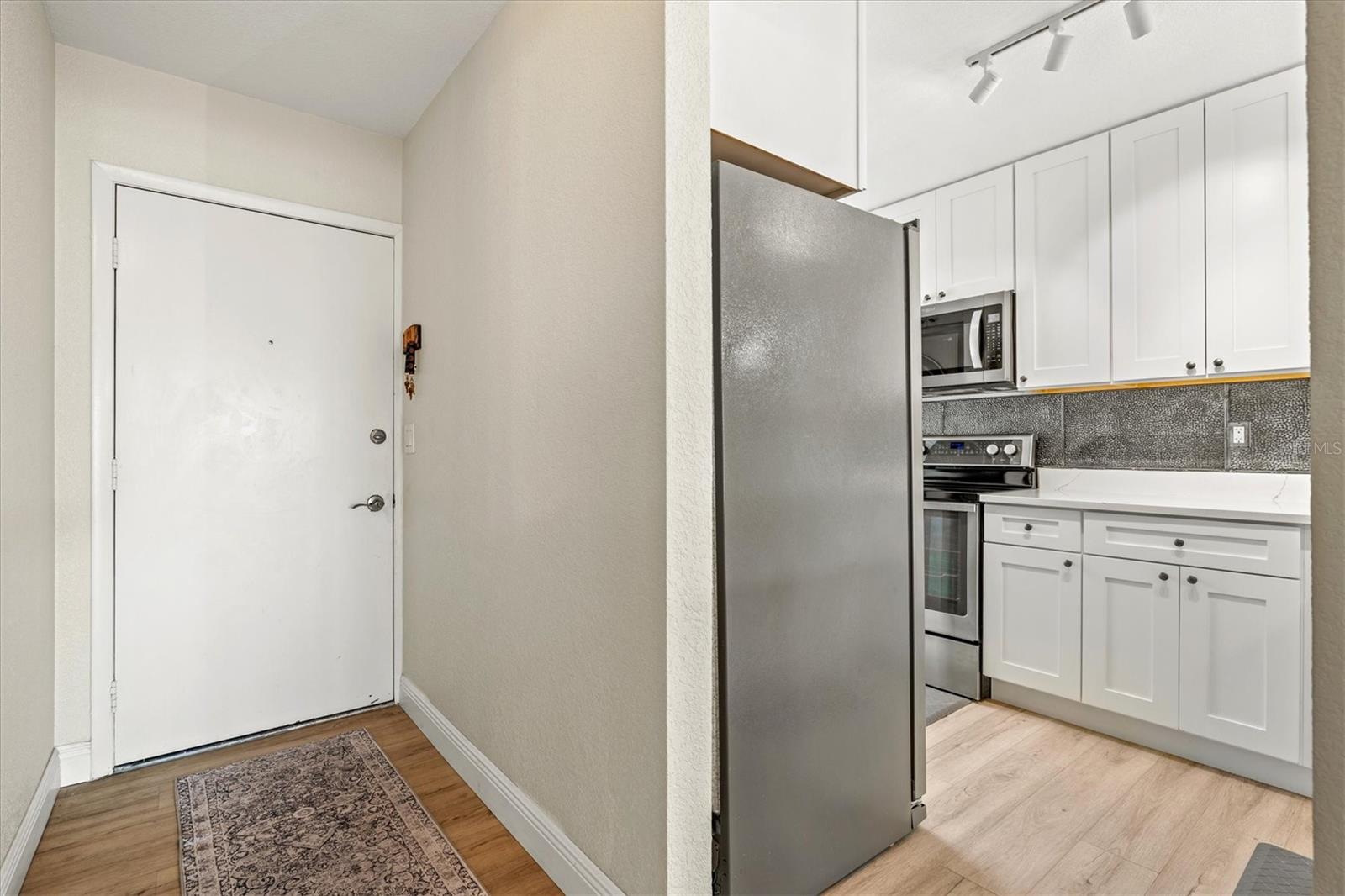 3053 TAYWOOD MDWS #3, SARASOTA, FL — photo 8