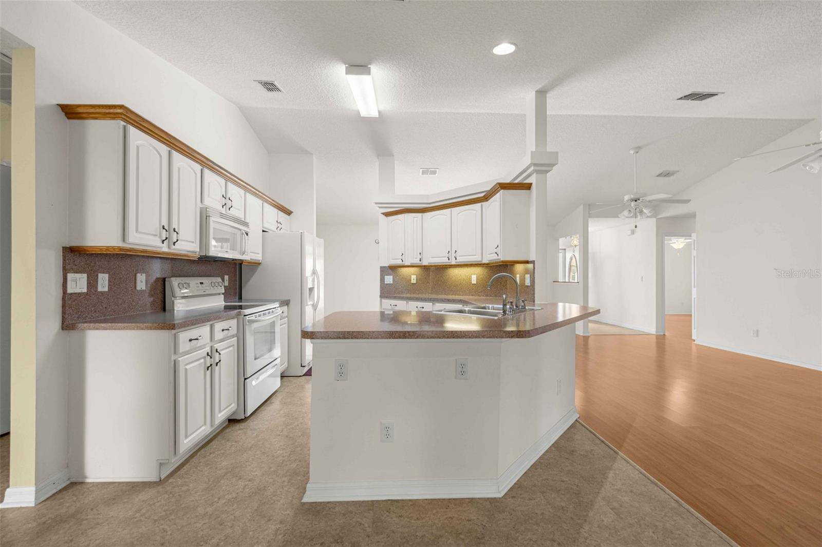 8459 SW 60TH CT, OCALA, FL — photo 7